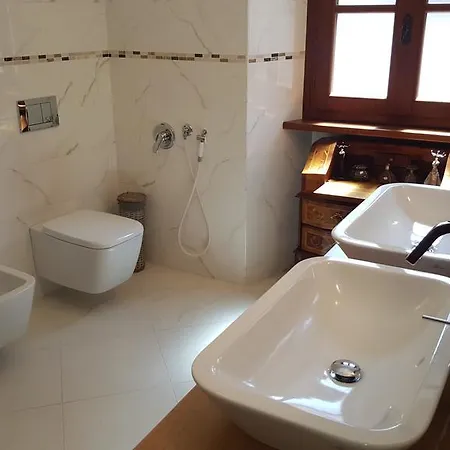 Casa Adriana Rossiglione